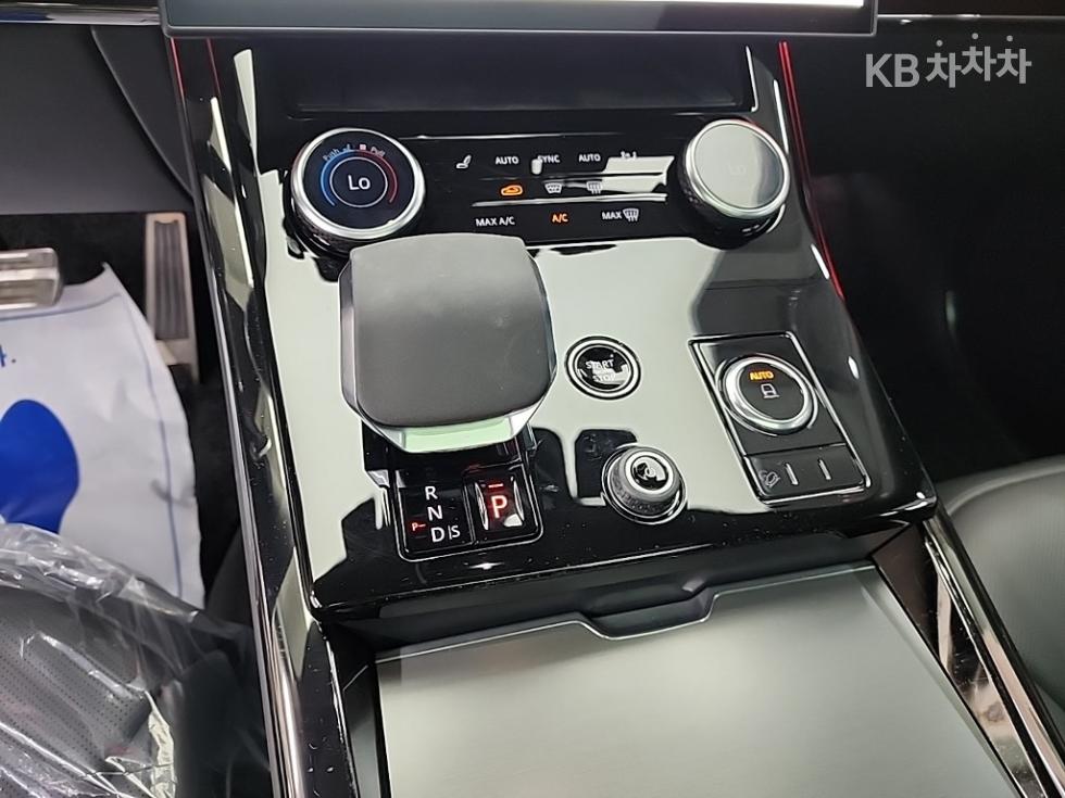 Land Rover Range Rover Sport — miniaturë 8
