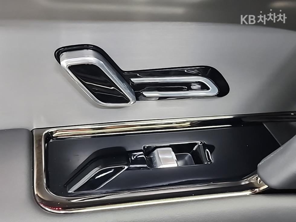 Land Rover Range Rover Sport — miniaturë 14