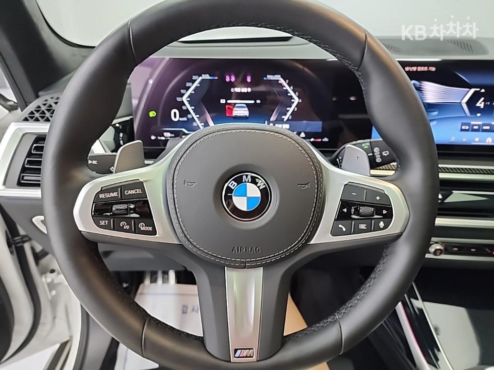 BMW X7 — miniaturë 9