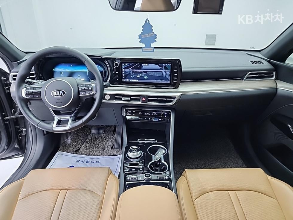 Kia K5 — miniaturë 7