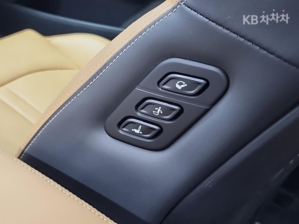 Kia K5 — miniaturë 13