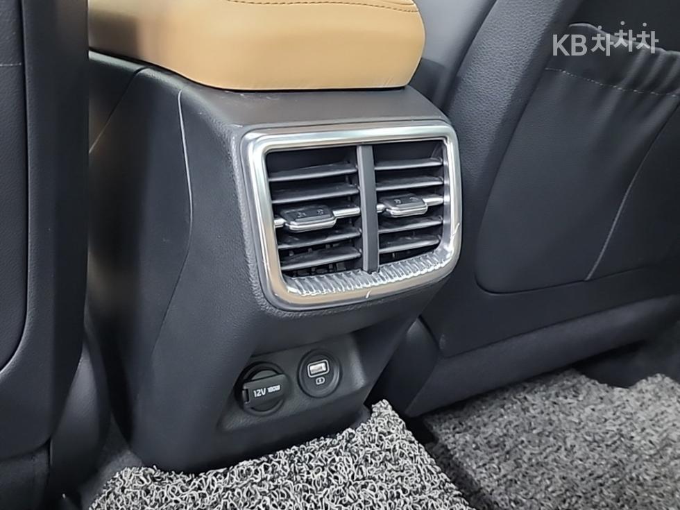 Kia K5 — miniaturë 14