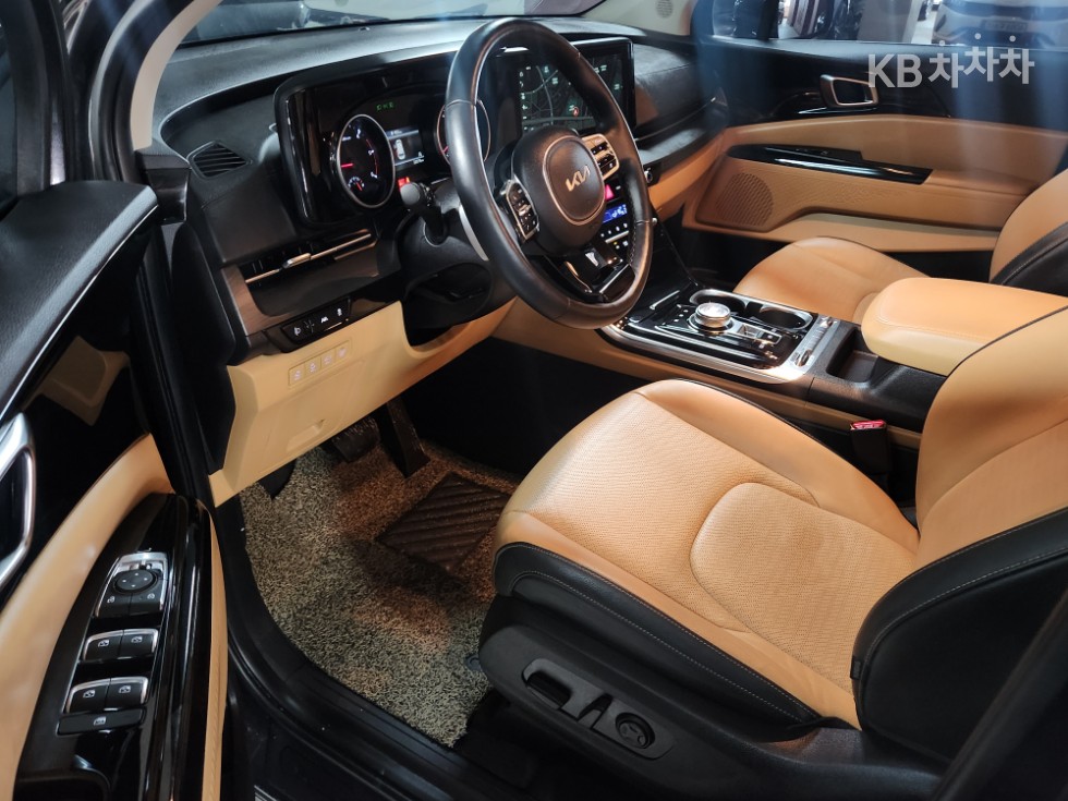 Kia Carnival — miniaturë 22