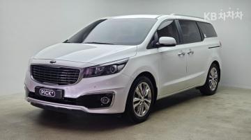 Kia Carnival 9인승 2.2 디젤 — foto 1