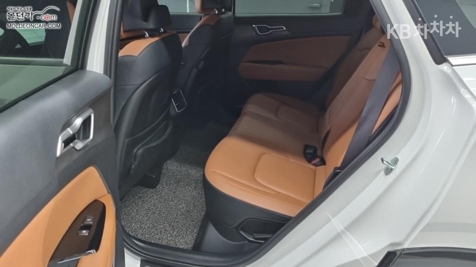 Kia Sportage — miniaturë 10