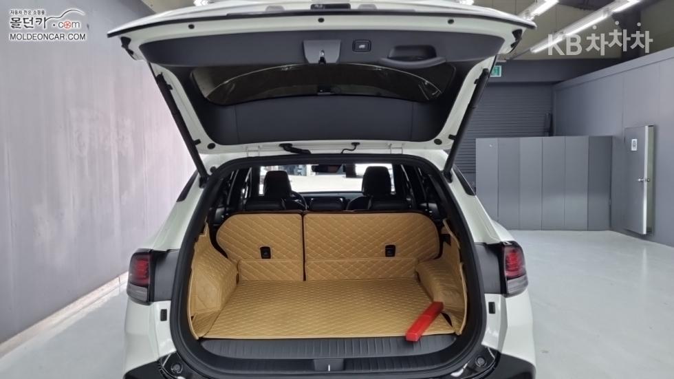 Kia Sportage — miniaturë 18