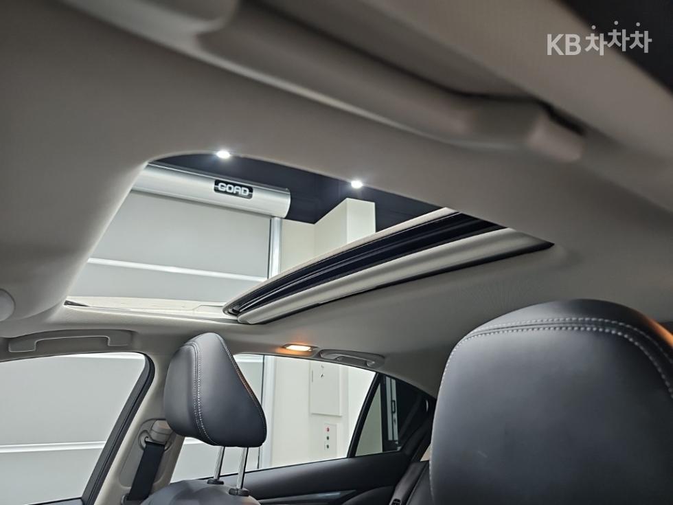 Infiniti Q50 — miniaturë 13
