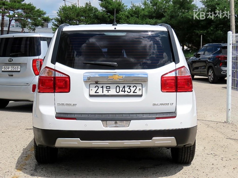 Chevrolet Orlando — miniaturë 4
