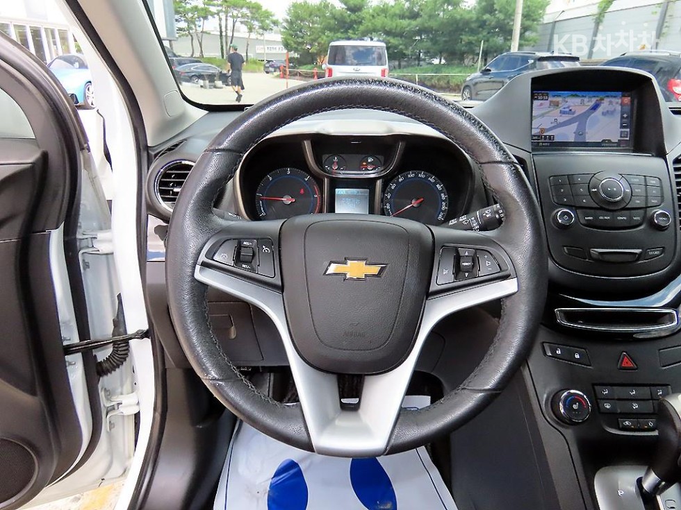 Chevrolet Orlando — miniaturë 8