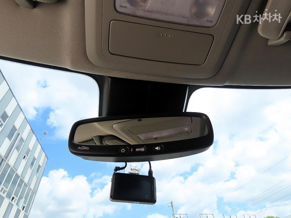Chevrolet Orlando — miniaturë 13