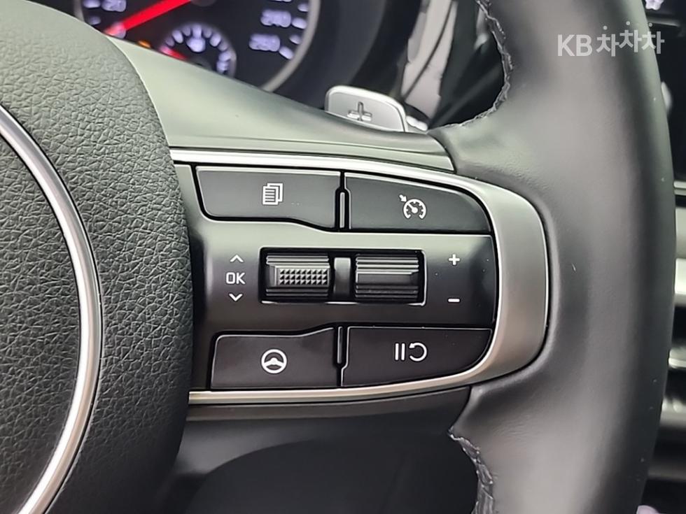 Kia K5 — miniaturë 16
