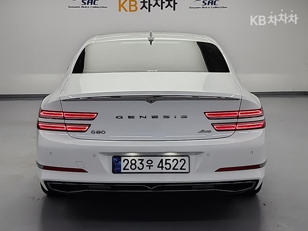 Genesis G80 — miniaturë 3