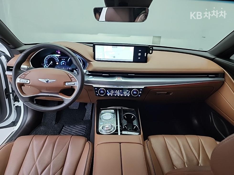 Genesis G80 — miniaturë 7