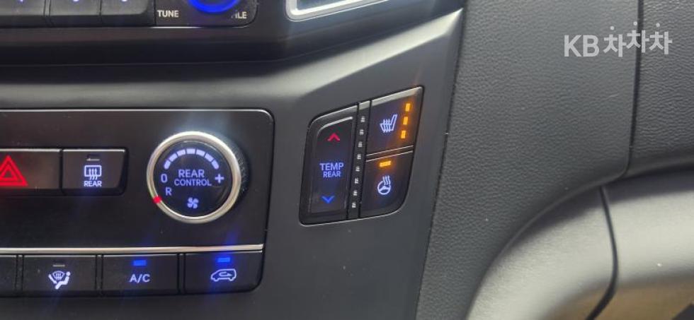 Hyundai Starex — miniaturë 10