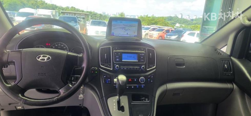 Hyundai Starex — miniaturë 11