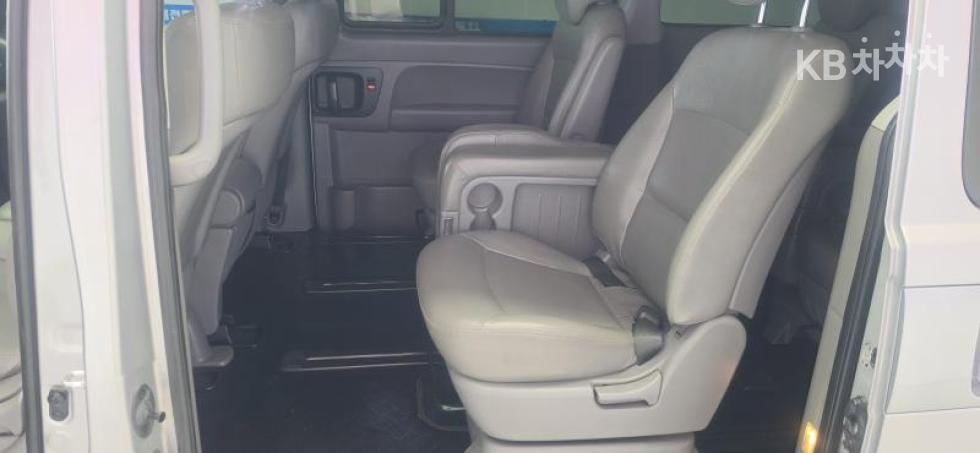 Hyundai Starex — miniaturë 14