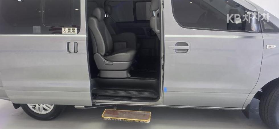 Hyundai Starex — miniaturë 15