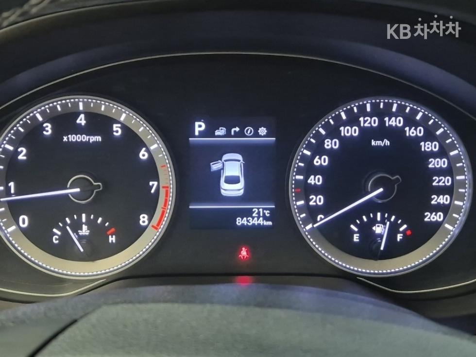 Hyundai Grandeur — miniaturë 6