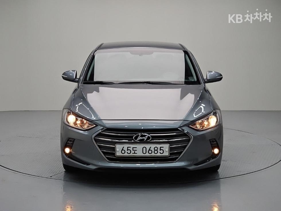 Hyundai Avante — miniaturë 2