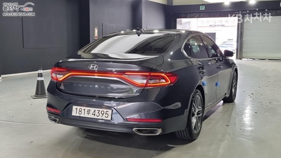 Hyundai Grandeur — miniaturë 2