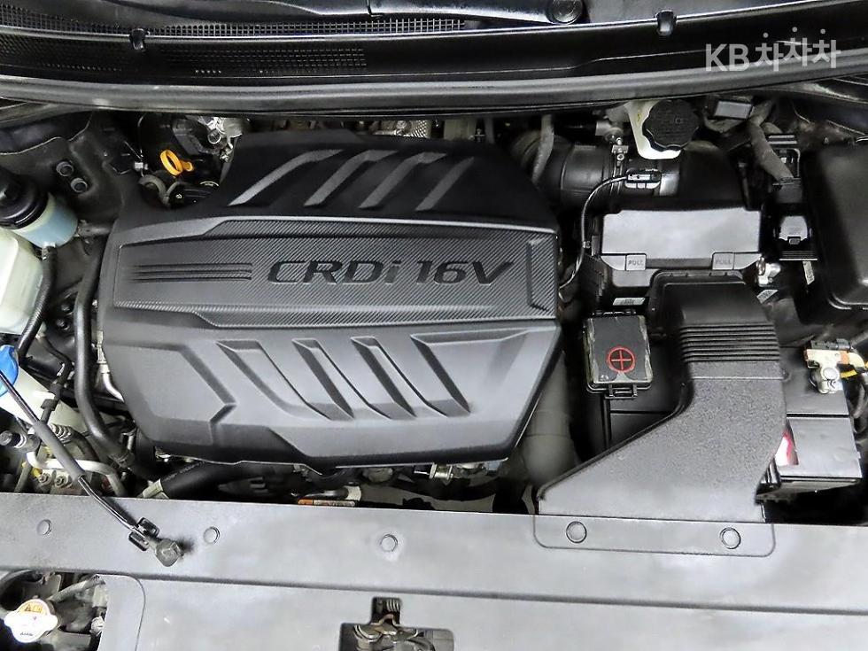 Kia Carnival — miniaturë 20