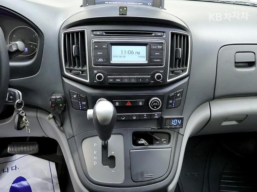 Hyundai Starex — miniaturë 9