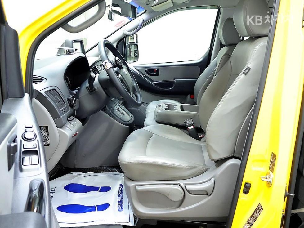 Hyundai Starex — miniaturë 12