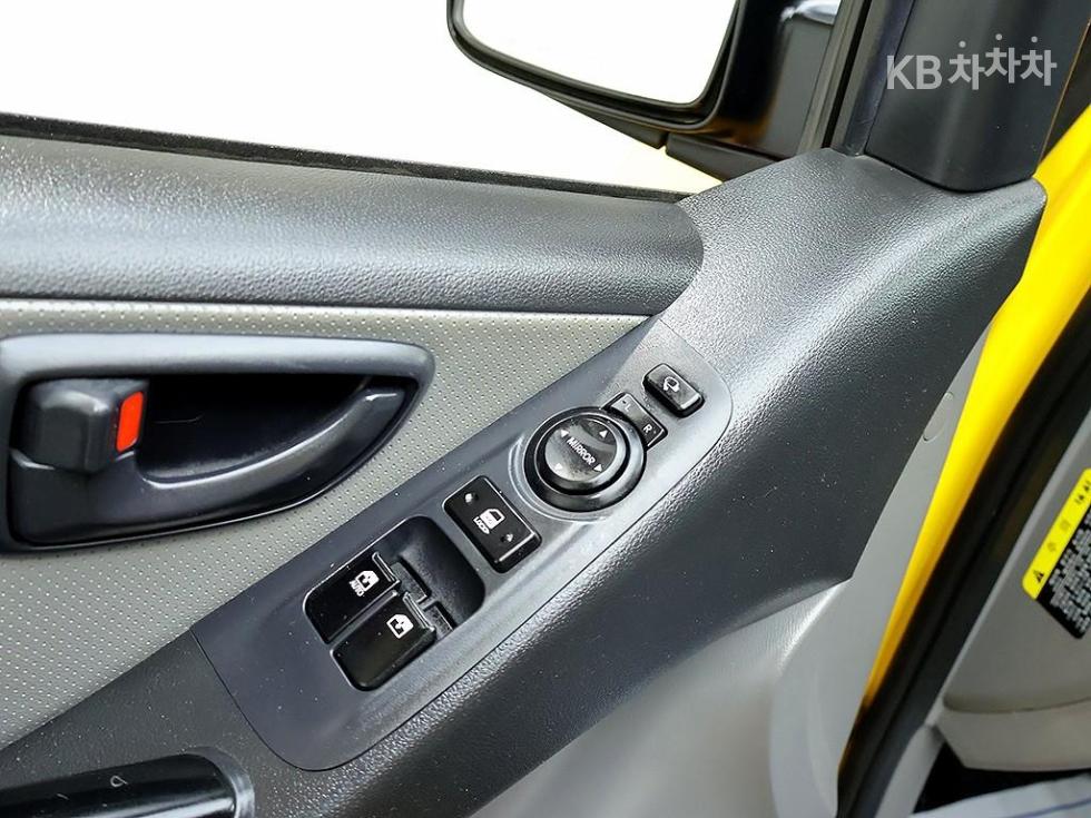 Hyundai Starex — miniaturë 15