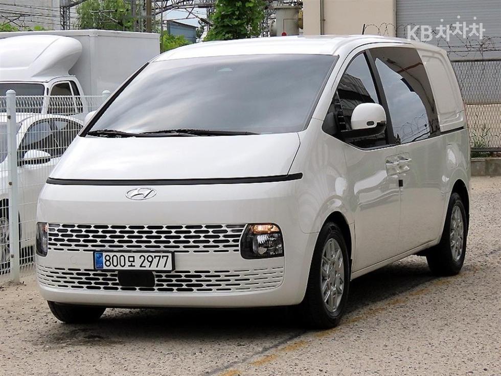 Hyundai Staria — miniaturë 2