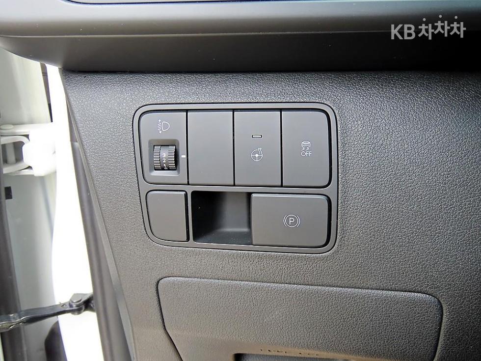 Hyundai Staria — miniaturë 12
