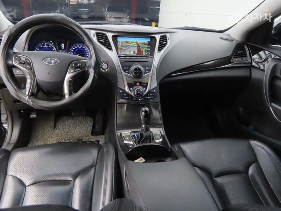 Hyundai Grandeur — miniaturë 7