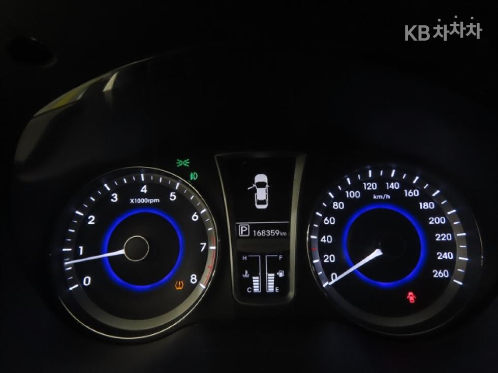 Hyundai Grandeur — miniaturë 9