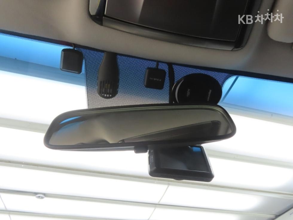 Hyundai Grandeur — miniaturë 12