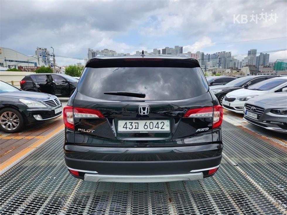 Honda Pilot — miniaturë 5