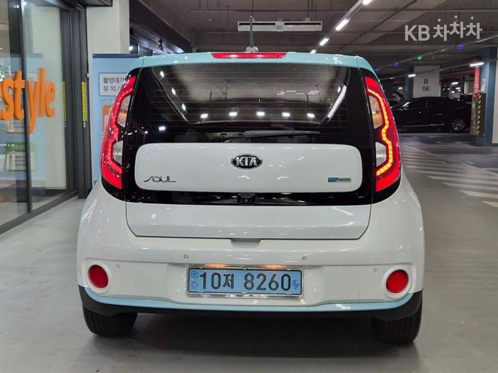Kia Soul Ev 2017 photo 5