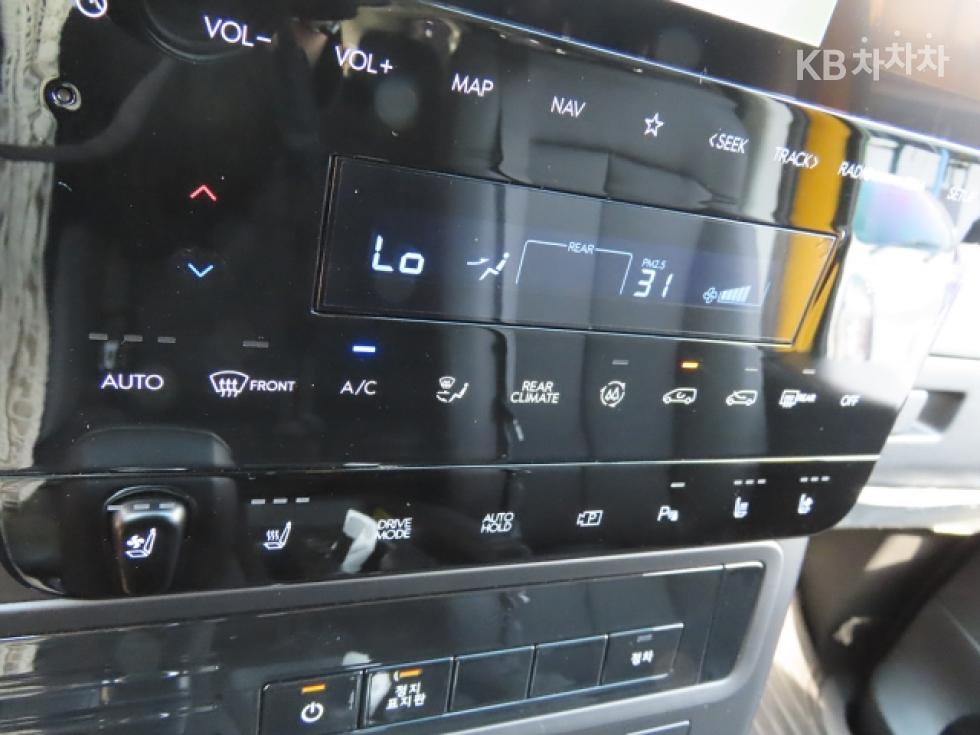 Hyundai Staria — miniaturë 14