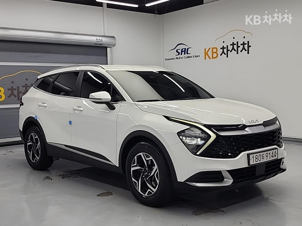 2023 Kia Used Car photo