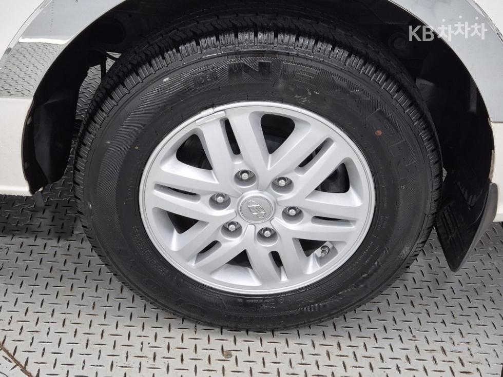 Hyundai Starex — miniaturë 19