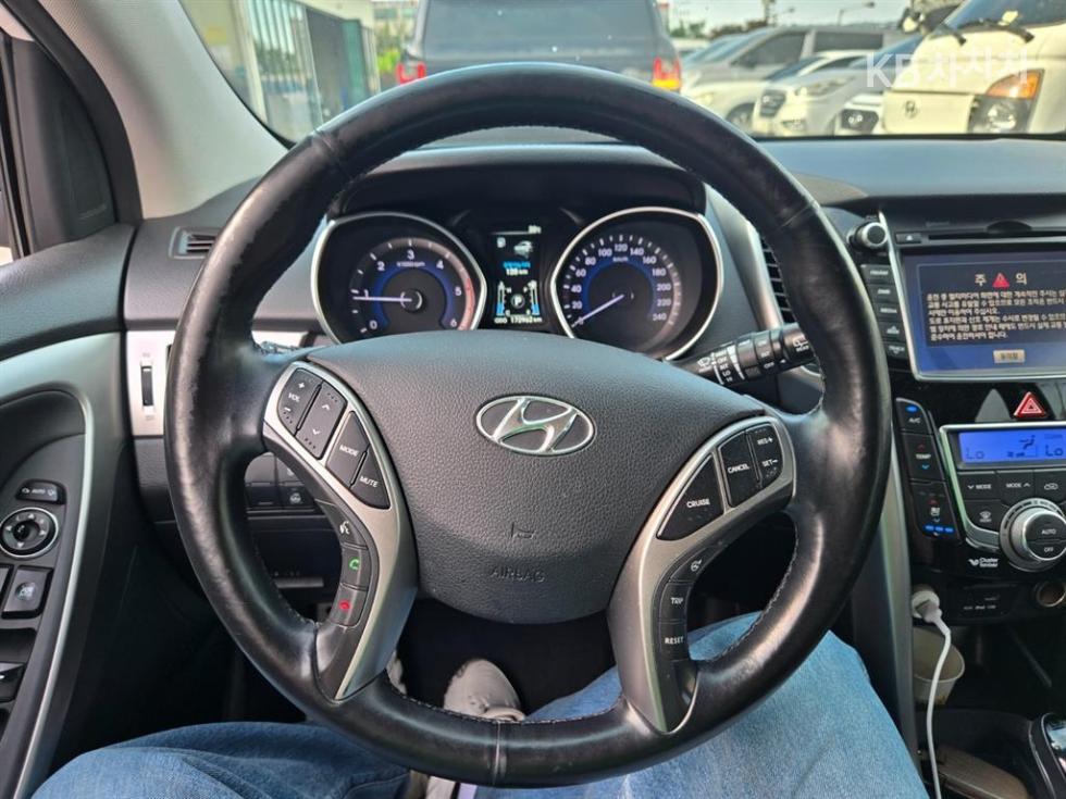 2014 Hyundai i30() photo