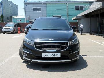 Kia Carnival 9인승 2.2 디젤 — foto 1