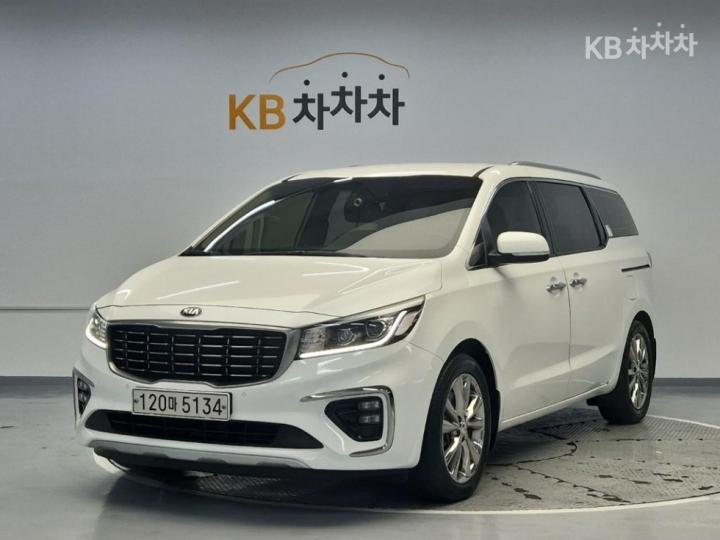 Kia Carnival 7인승 3.3 가솔린 리무진 — foto 1