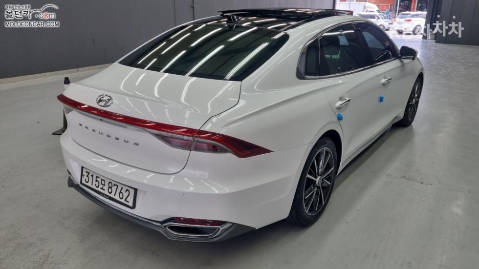 Hyundai Grandeur — miniaturë 2