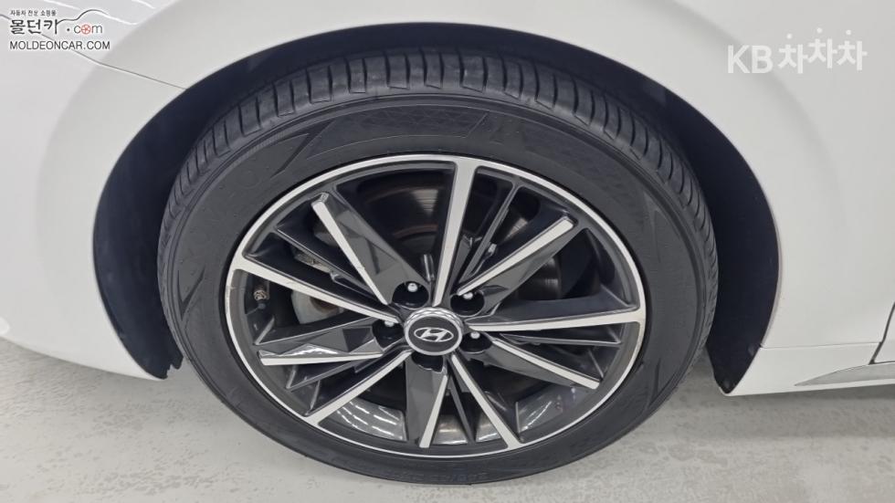 Hyundai Grandeur — miniaturë 6