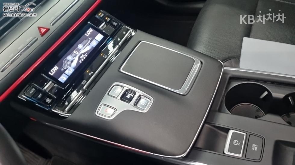 Hyundai Grandeur — miniaturë 14