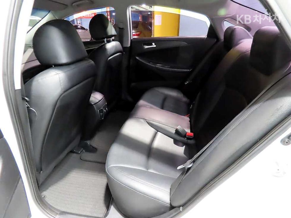 Hyundai Sonata — miniaturë 7