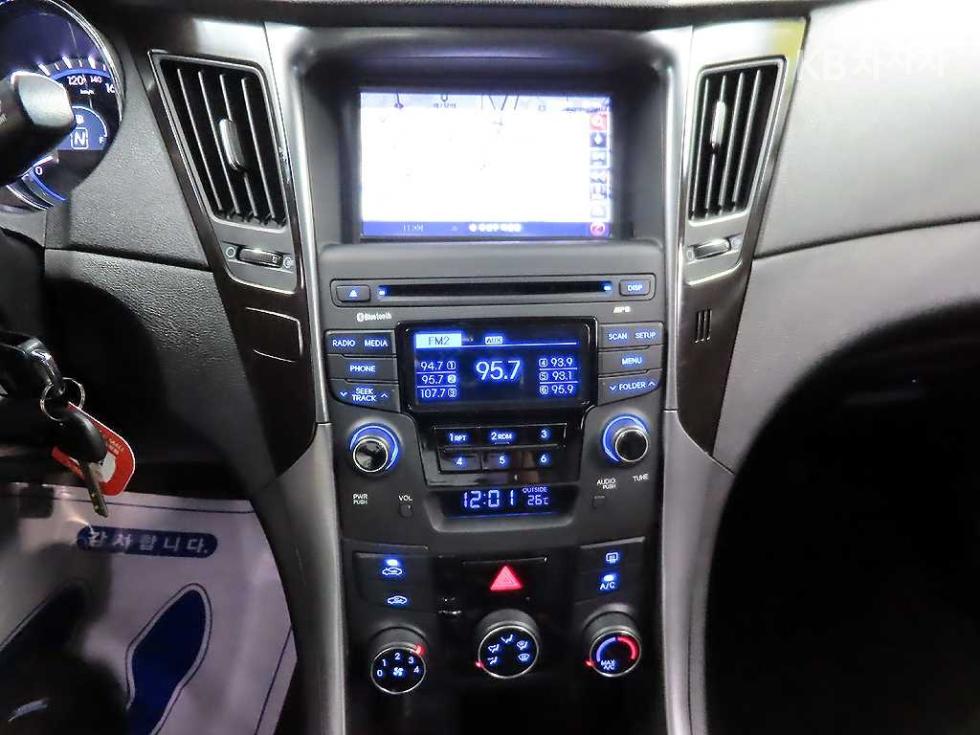 Hyundai Sonata — miniaturë 12