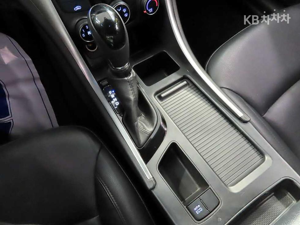 Hyundai Sonata — miniaturë 13