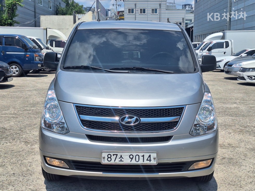 Hyundai Starex — miniaturë 2