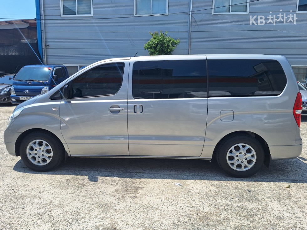 Hyundai Starex — miniaturë 7