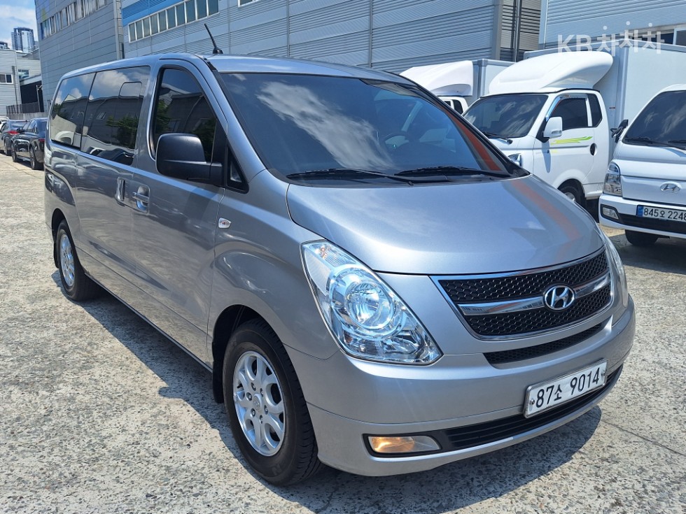 Hyundai Starex — miniaturë 3